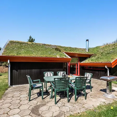 Niyazi - 3-1km From The Sea By Interhome Bolilmark