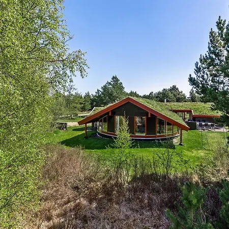 Niyazi - 3-1km From The Sea By Interhome