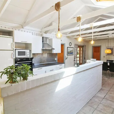 Niyazi - 3-1km From The Sea By Interhome Bolilmark